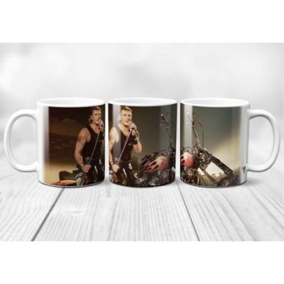 mug avec une photo de Johnny Hallyday sur scÃ¨ne