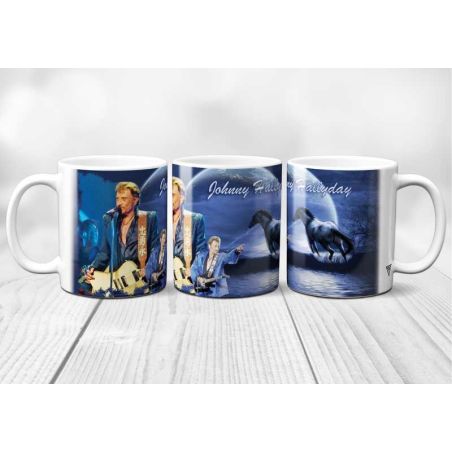mug bleu avec Johnny Hallyday qui chante avec un cheval et la lune